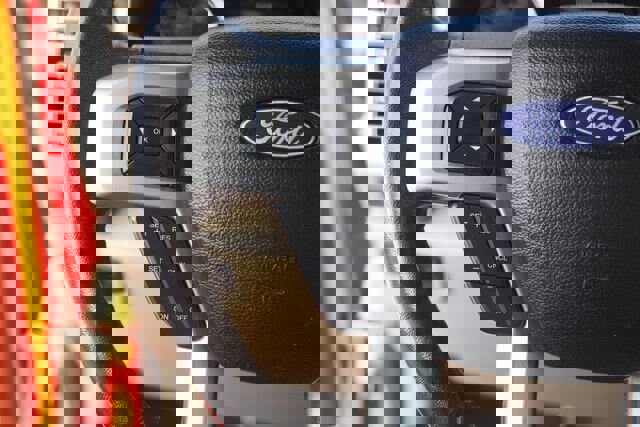 Certified 2017 Ford F250 Lariat w/ Lariat Value Package image 22