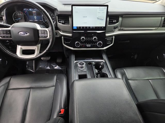 Certified 2023 Ford Expedition XLT image 8
