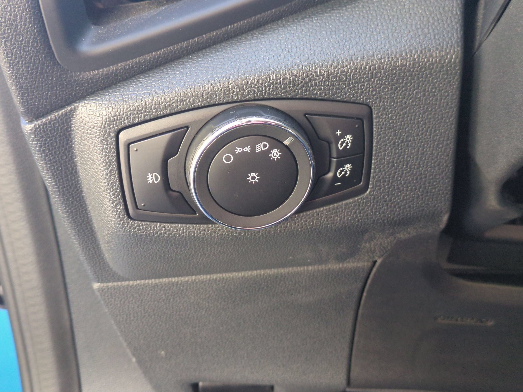 Certified 2019 Ford EcoSport SE FWD image 18