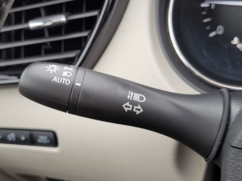 Used 2022 Nissan Rogue Sport SL image 30