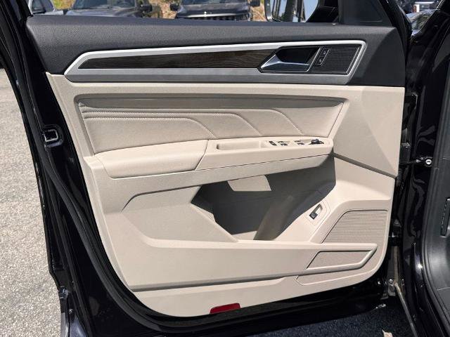 Used 2022 Volkswagen Atlas SE FWD image 16