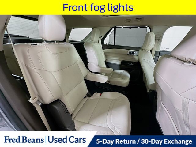Certified 2024 Ford Explorer Platinum w/ Technology Package AWD/4WD image 37
