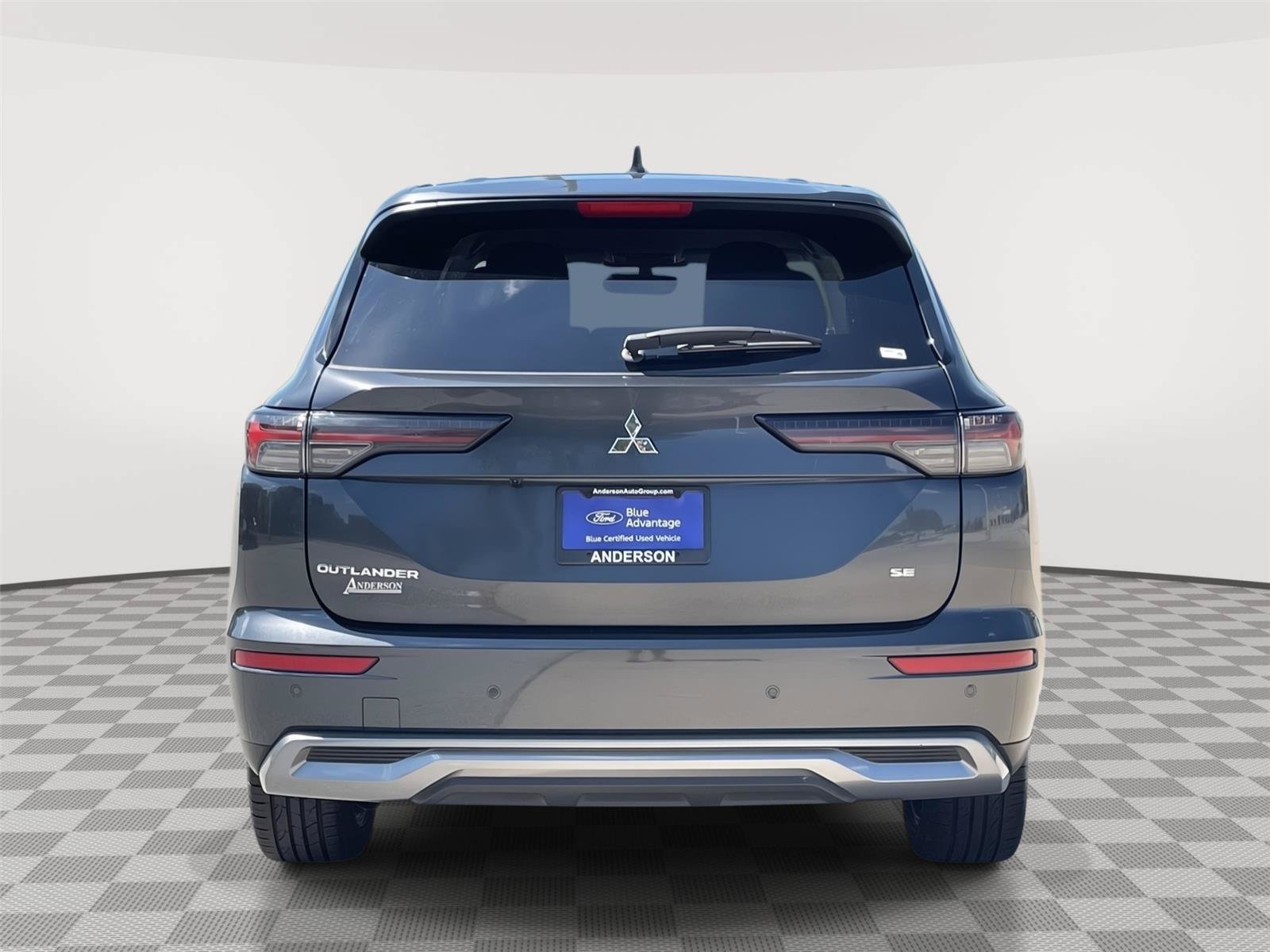 Used 2025 Mitsubishi Outlander SE FWD image 8