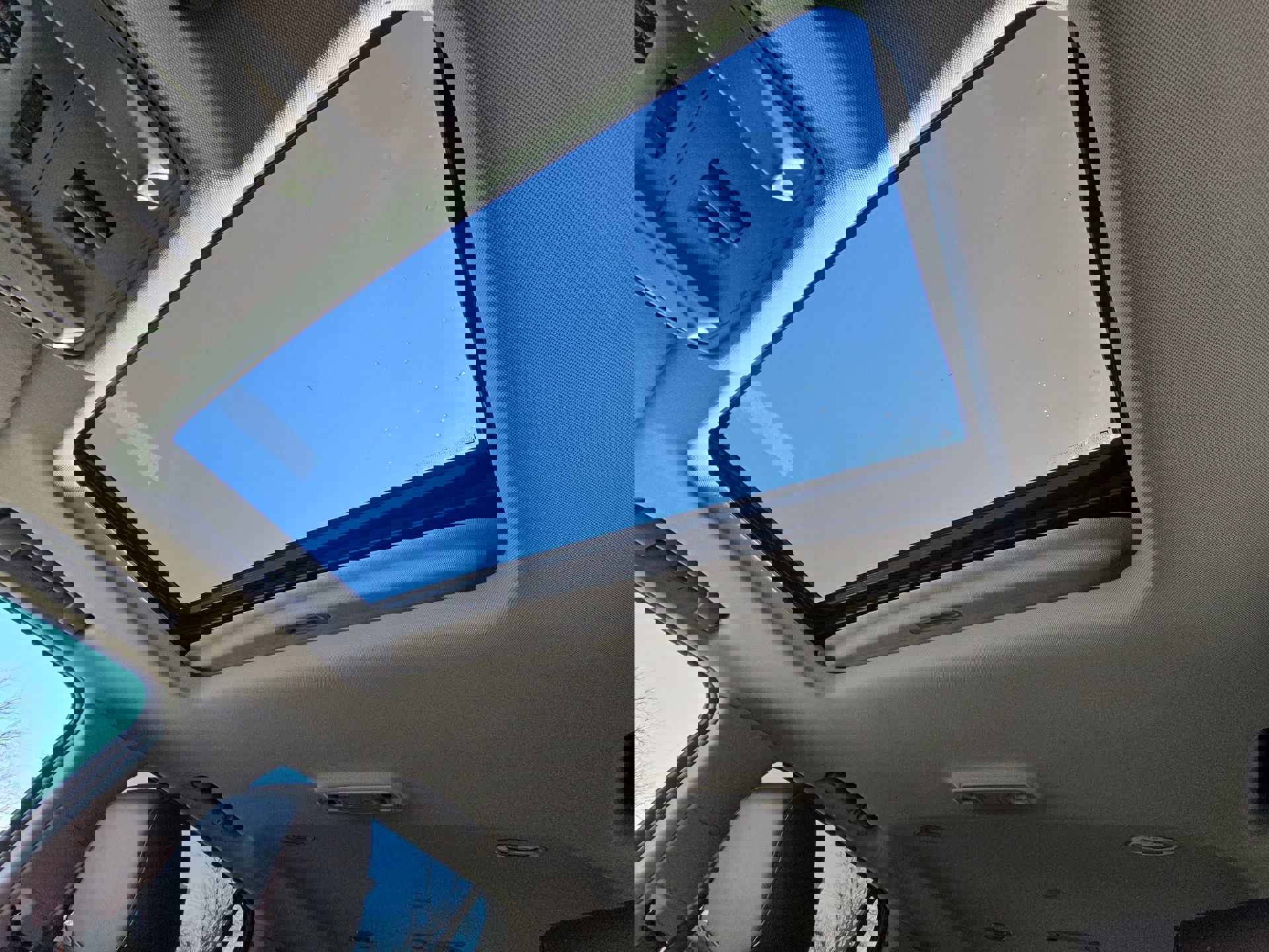 Used 2017 Cadillac Escalade Luxury image 21