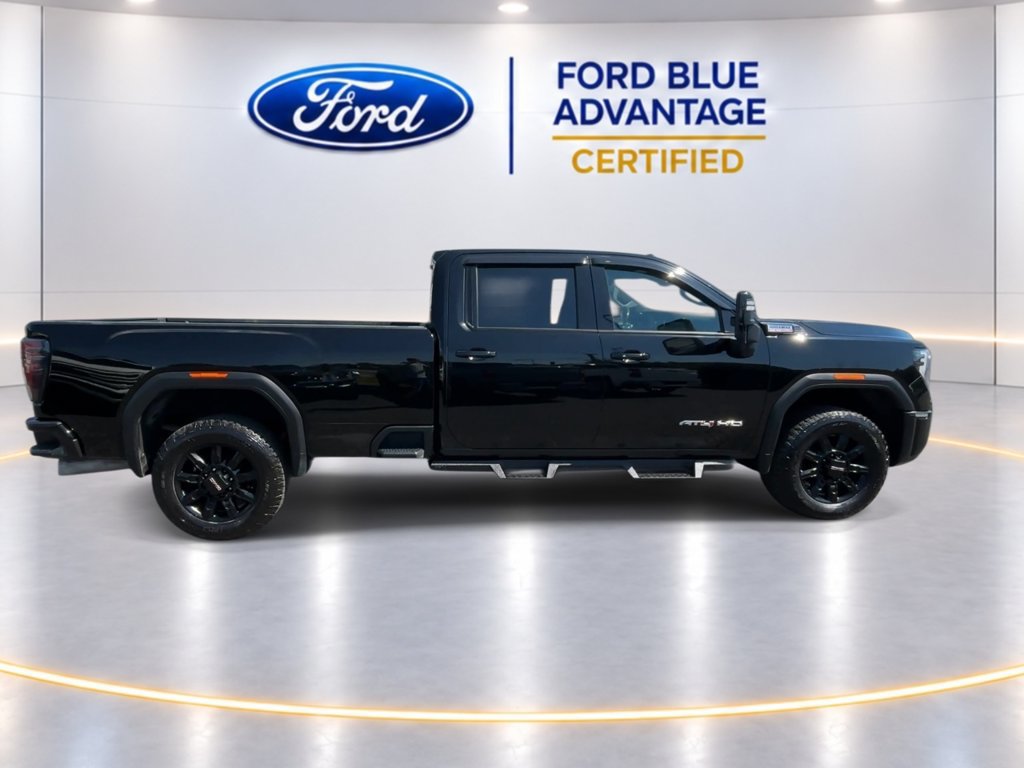 Used 2024 GMC Sierra 2500 AT4 w/ Technology Package AWD/4WD image 7