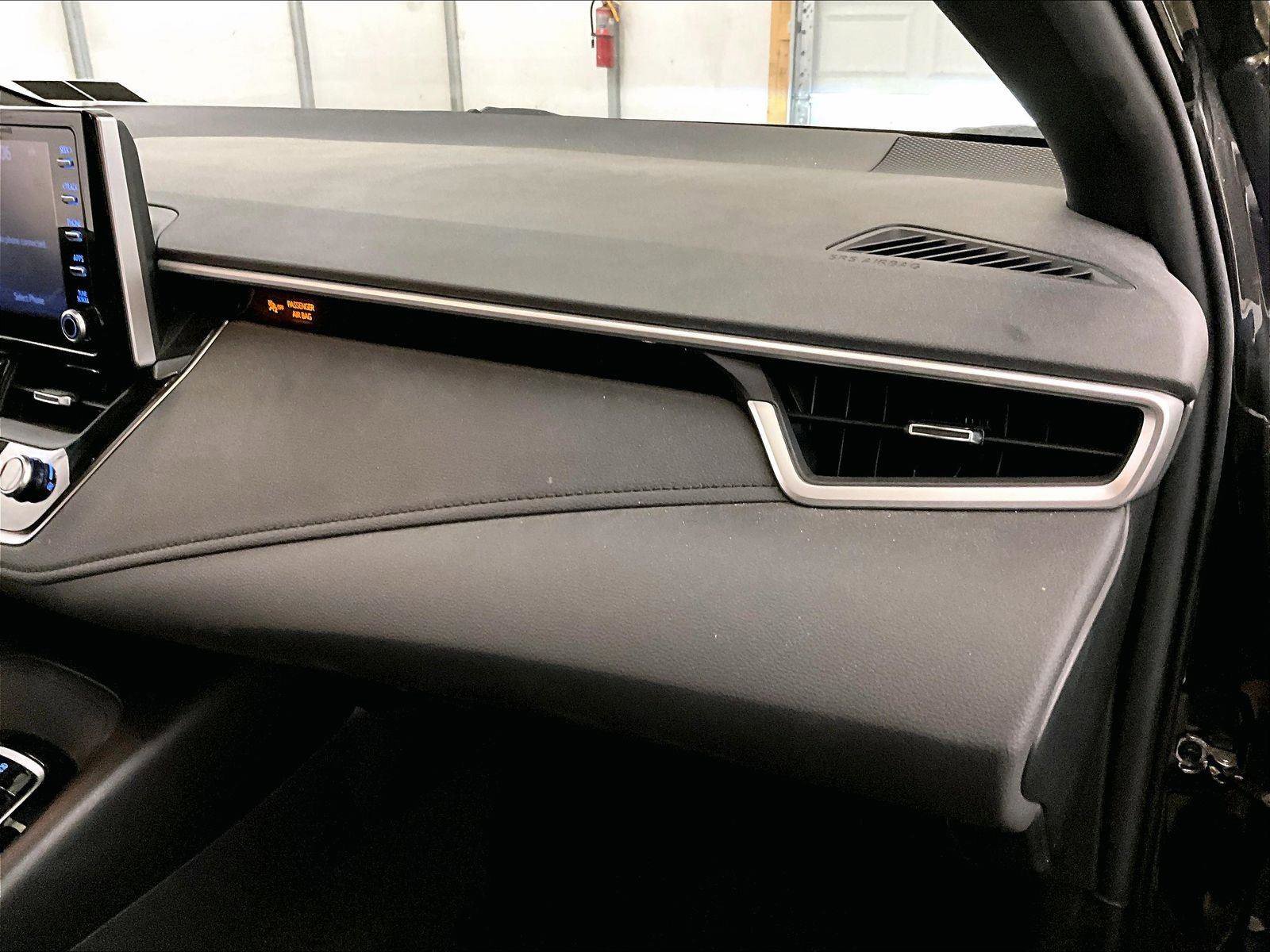 Used 2020 Toyota Corolla SE FWD image 15