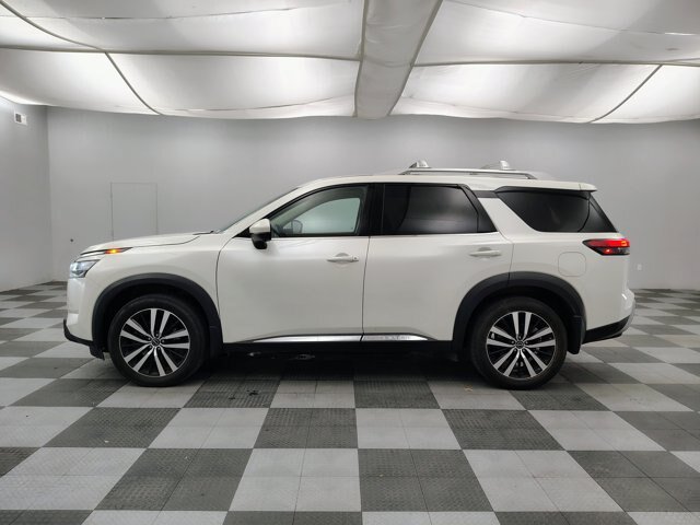 Used 2023 Nissan Pathfinder Platinum AWD/4WD image 5