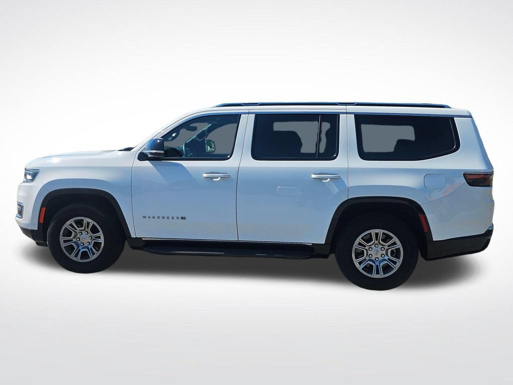 Used 2023 Jeep Wagoneer 4WD image 17
