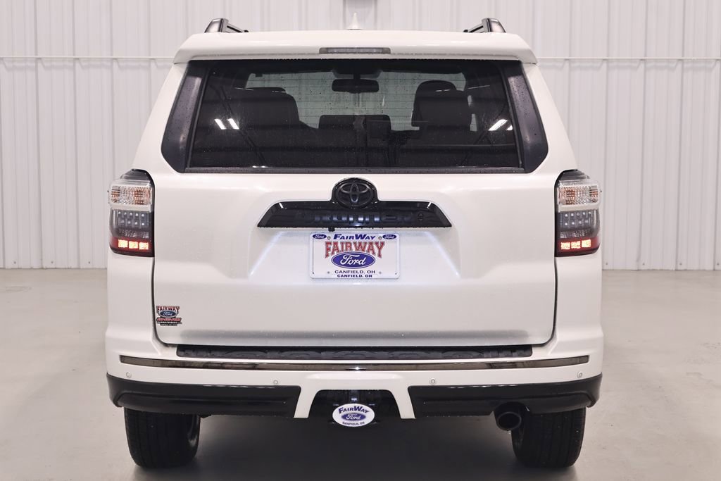 Used 2019 Toyota 4Runner Limited AWD/4WD image 9