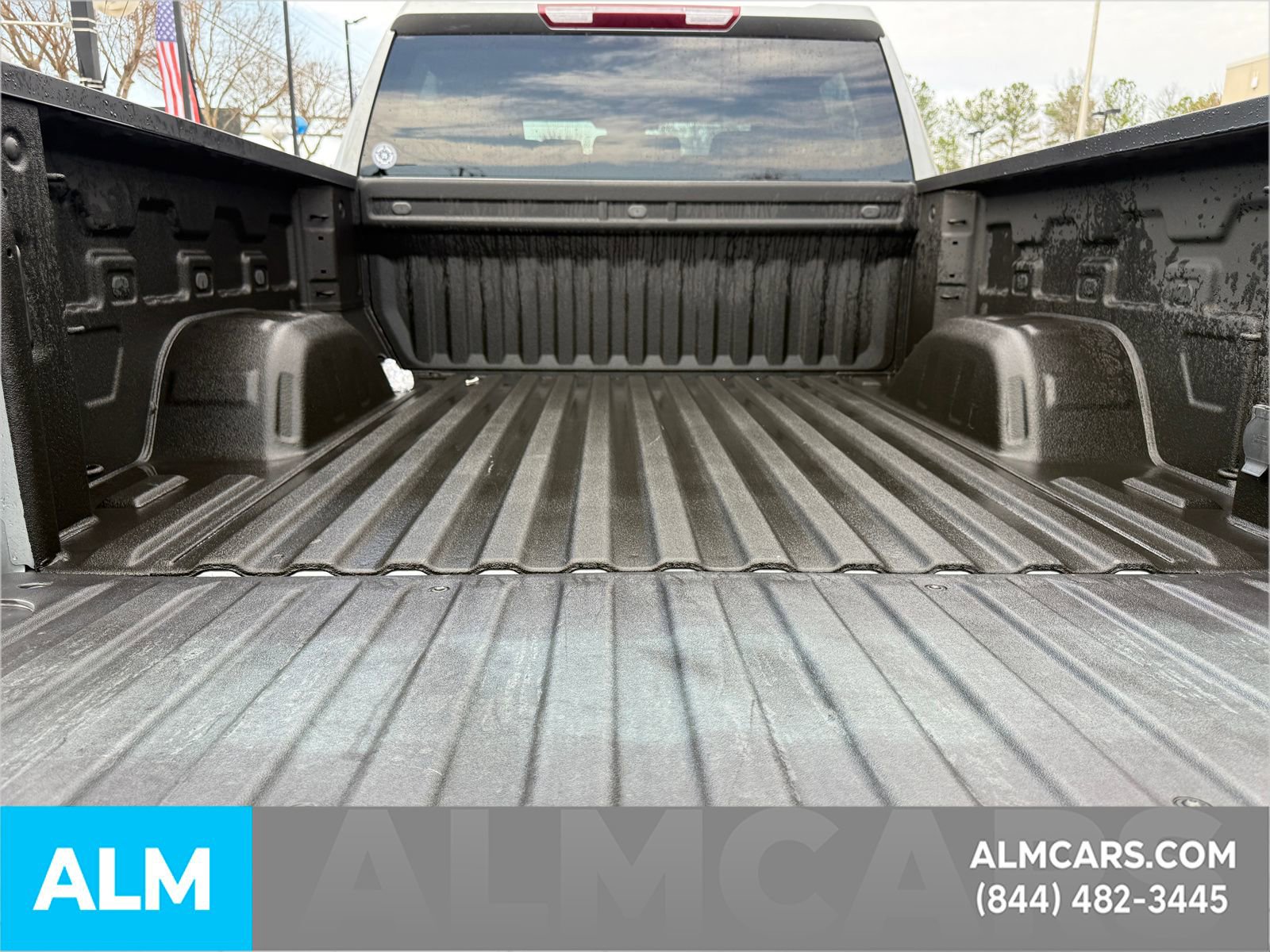 Used 2024 Chevrolet Silverado 1500 Custom image 11