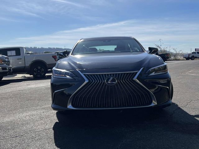 Used 2020 Lexus ES 300h Ultra Luxury image 9