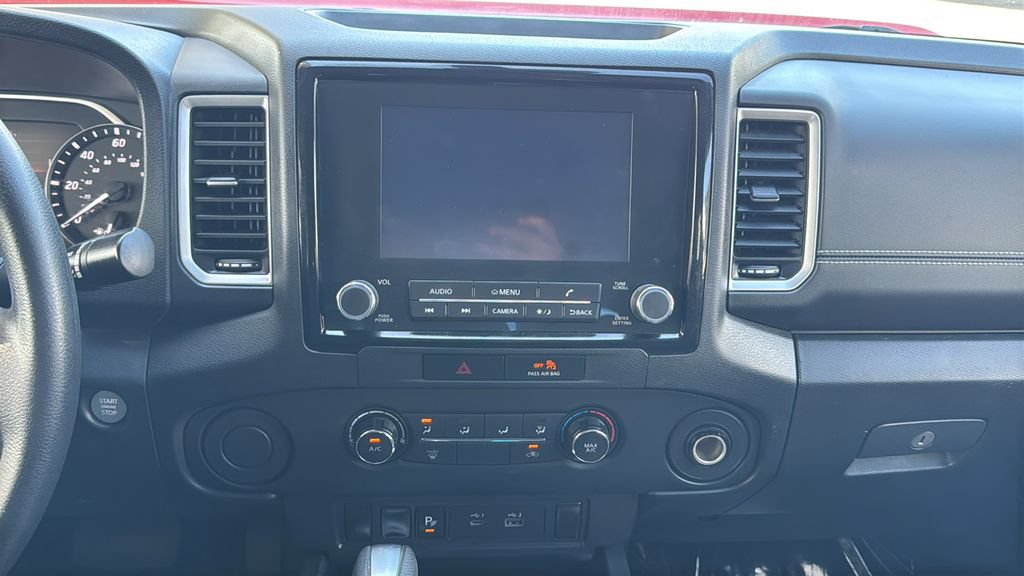 Used 2022 Nissan Frontier SV w/ Technology Package RWD image 11