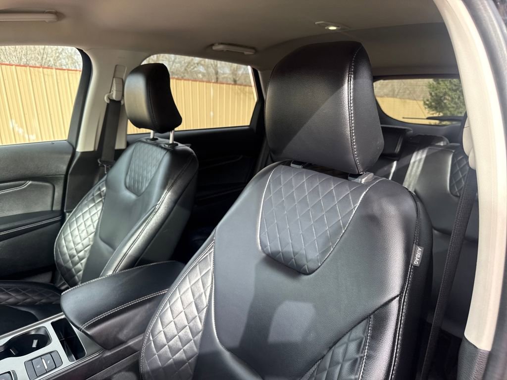 Certified 2024 Ford Edge Titanium AWD/4WD image 13