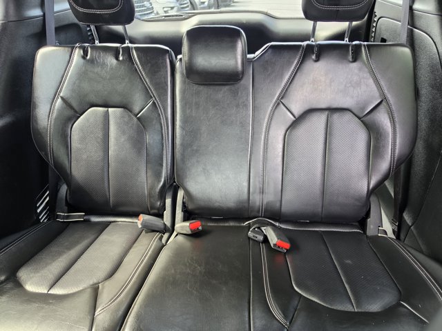 Used 2025 Chrysler Pacifica Select FWD image 14