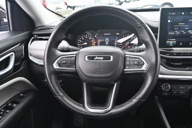Used 2022 Jeep Compass Limited image 29