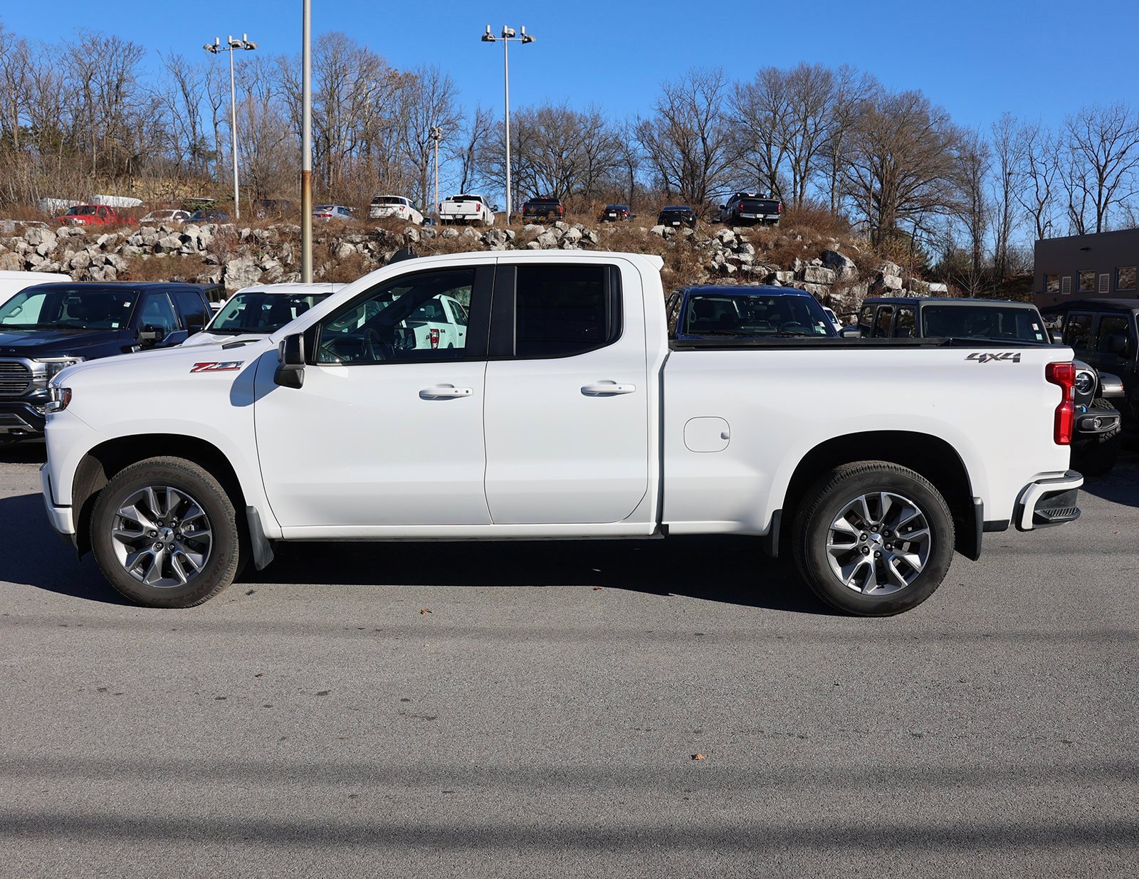 Used 2019 Chevrolet Silverado 1500 RST image 4