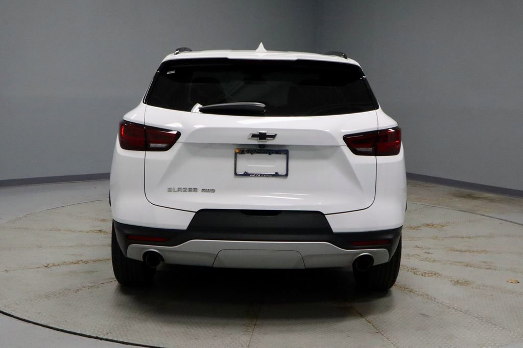 Used 2023 Chevrolet Blazer LT w/ Convenience Package AWD/4WD image 4