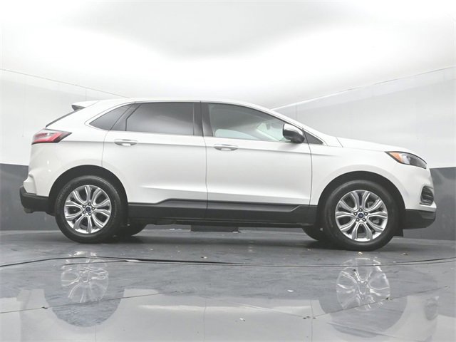 Certified 2022 Ford Edge Titanium image 17
