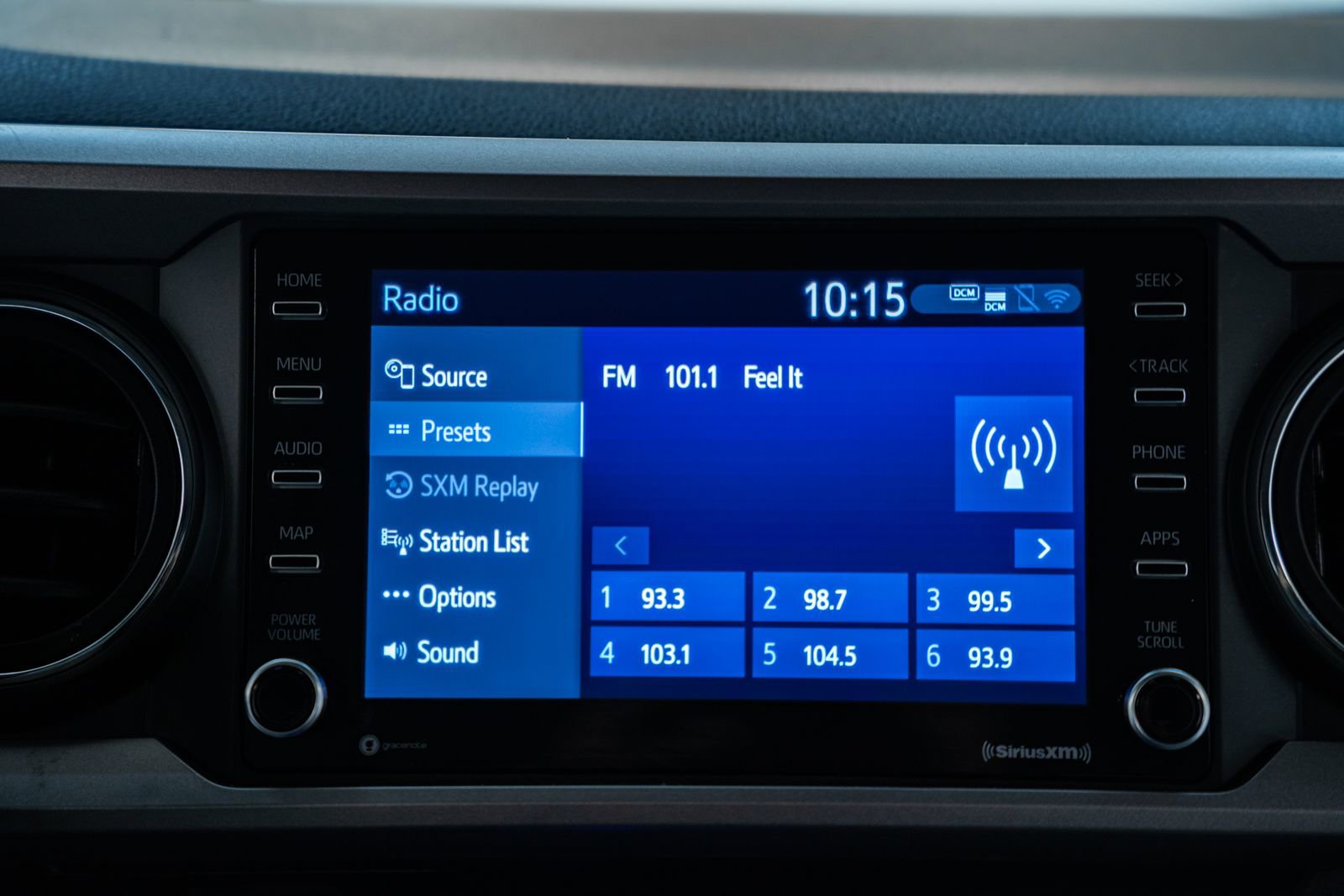 Used 2020 Toyota Tacoma SR5 image 29