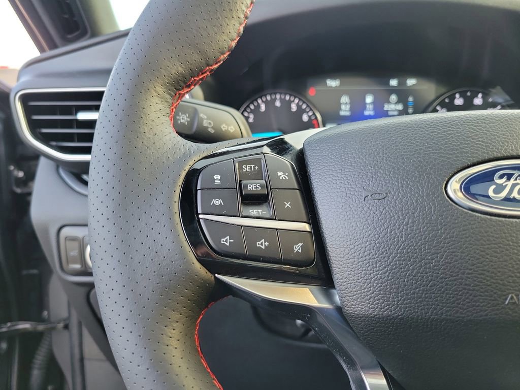 Certified 2023 Ford Explorer ST-Line w/ Class IV Trailer Tow Package image 23