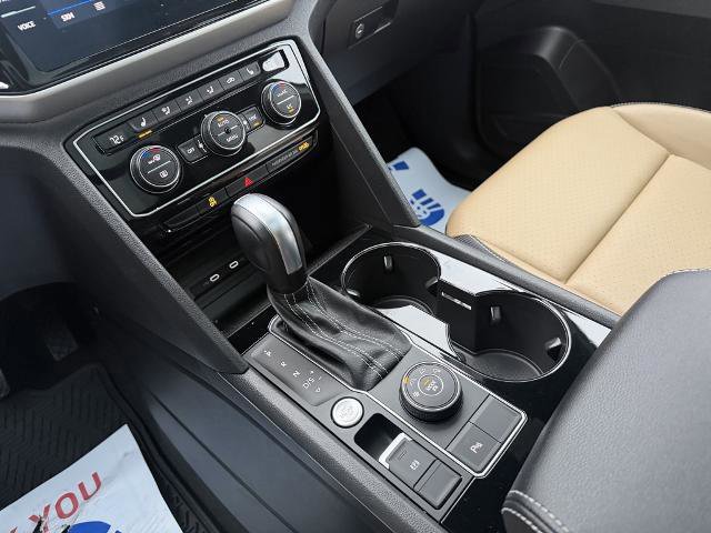 Used 2021 Volkswagen Atlas Cross Sport SEL image 21