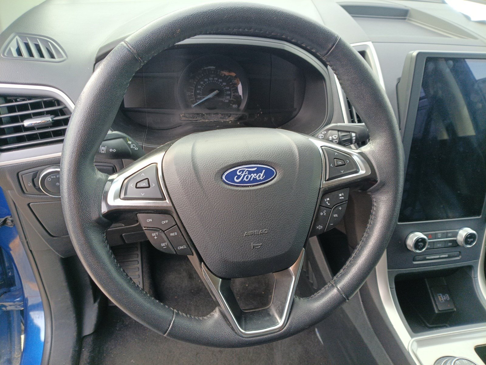 Certified 2024 Ford Edge SEL AWD/4WD image 11