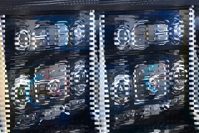 Used 2023 GMC Yukon Denali w/ LPO, Floor Liner Package image 30