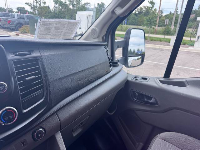 Certified 2023 Ford Transit 250 Medium Roof AWD image 17