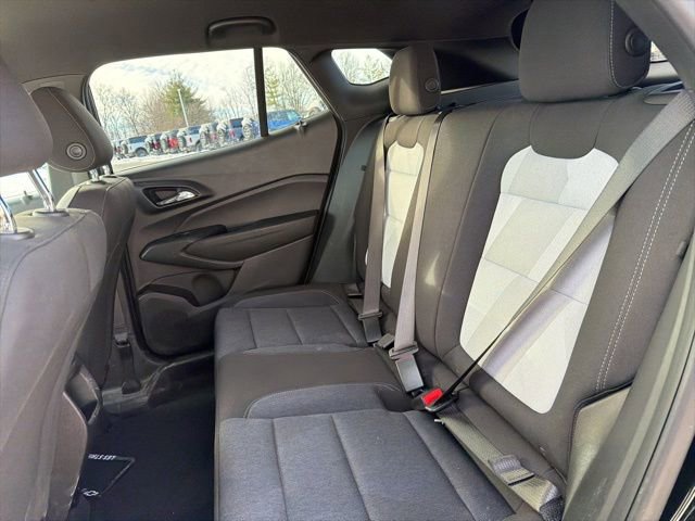 Used 2024 Chevrolet Trax RS image 12