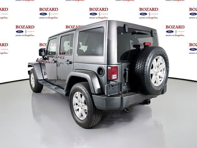 Used 2018 Jeep Wrangler Unlimited Sahara w/ Connectivity Group image 3