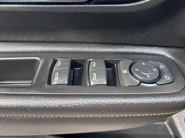 Used 2021 GMC Terrain SLT w/ Infotainment Package II image 21