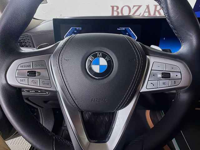 Used 2024 BMW X7 xDrive40i w/ Premium Package AWD/4WD image 12