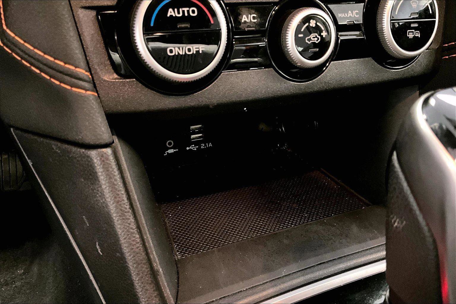 Used 2023 Subaru Crosstrek 2.5i Limited w/ Moonroof Package image 31