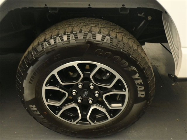 Certified 2022 Ford F150 XLT w/ Equipment Group 302A High image 9