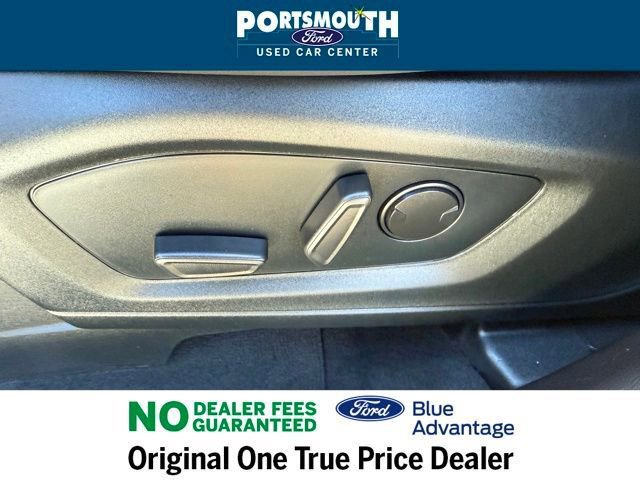 Certified 2022 Ford Explorer XLT w/ Equipment Group 202A image 30