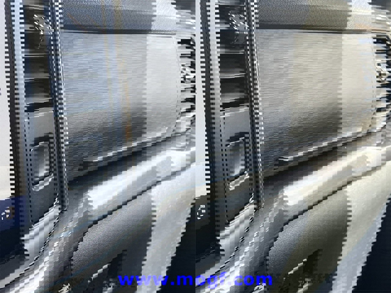 Certified 2023 Ford F150 Lariat w/ Equipment Group 502A High image 18