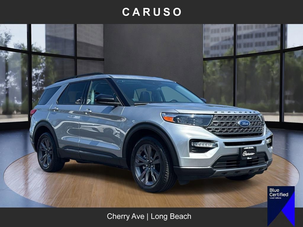 Certified 2023 Ford Explorer XLT w/ Equipment Group 202A