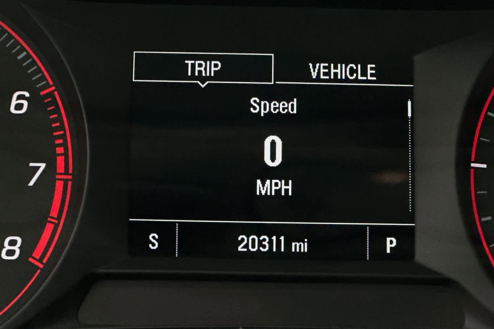 Used 2025 Chevrolet Trax RS w/ Driver Confidence Package image 25