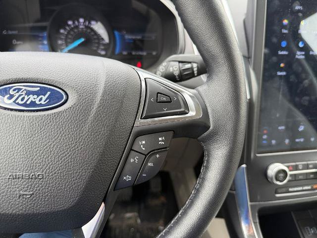 Certified 2022 Ford Edge Titanium AWD/4WD image 37