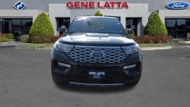 Certified 2022 Ford Explorer Platinum w/ Equipment Group 601A image 8