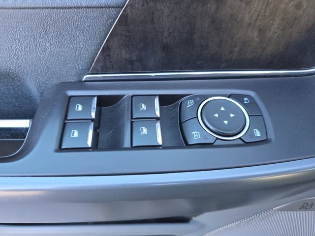 Certified 2021 Ford F150 Lariat w/ Equipment Group 502A High image 14