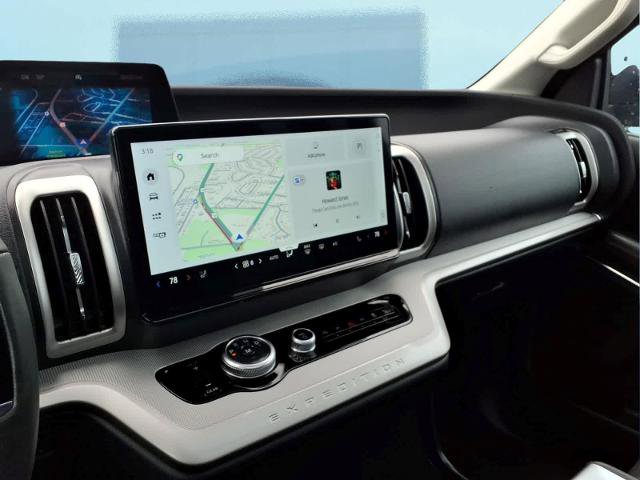 Certified 2025 Ford Expedition Active AWD/4WD image 38