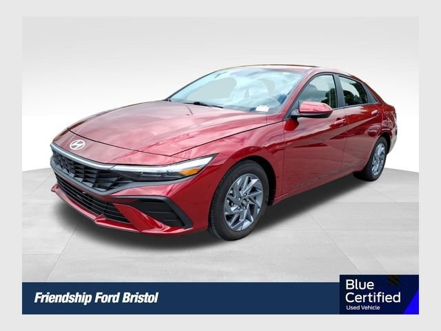Used 2024 Hyundai Elantra SEL FWD image 1