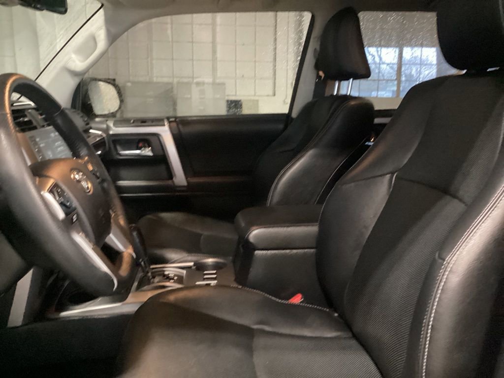 Used 2022 Toyota 4Runner Limited image 11
