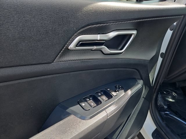 Used 2025 Kia Sportage LX FWD image 25