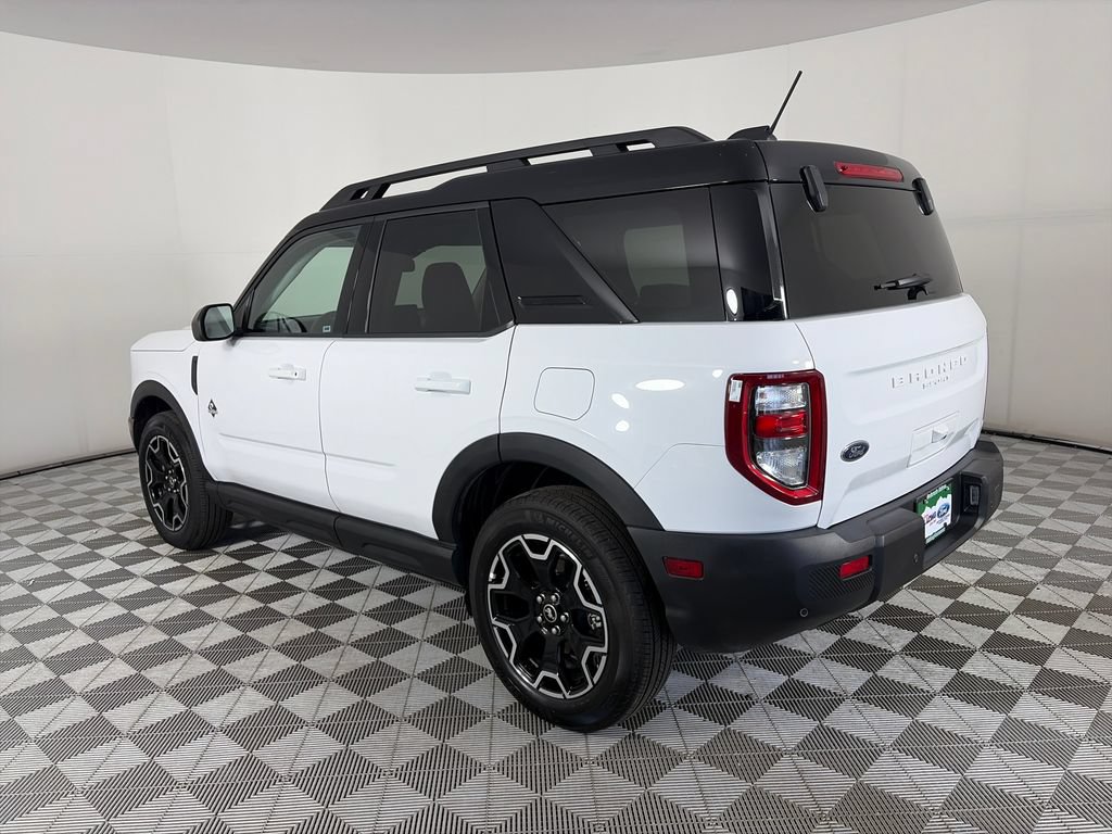 Certified 2025 Ford Bronco Sport Outer Banks AWD/4WD image 5