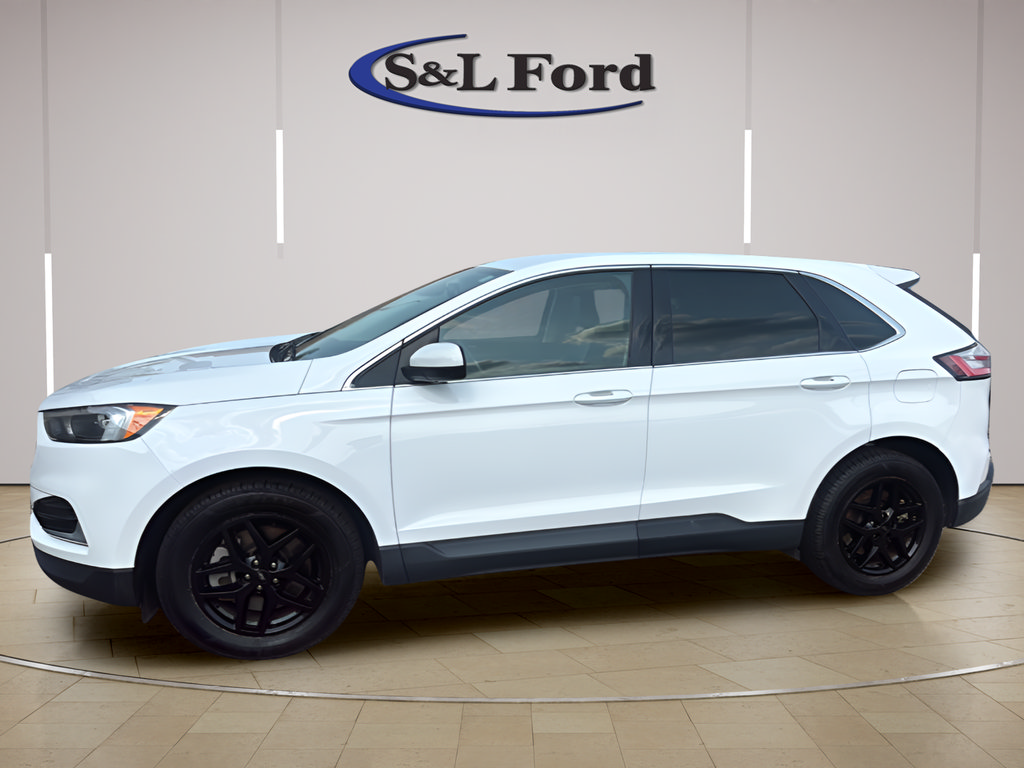 Certified 2024 Ford Edge SEL AWD/4WD image 3