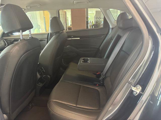 Used 2024 Kia Seltos EX FWD image 11
