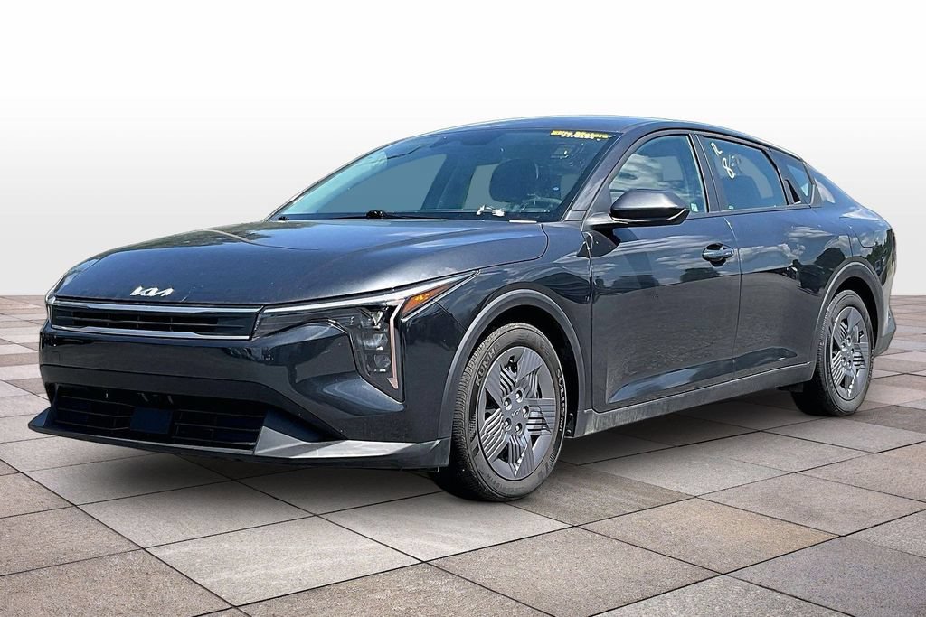 Used 2025 Kia K4 FWD image 12