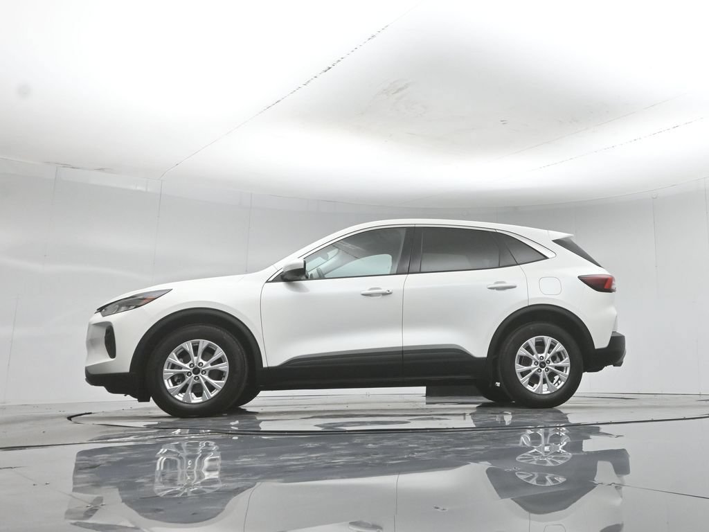 Certified 2023 Ford Escape Active w/ Tech Pack #2 FWD image 8